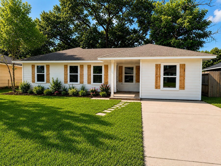 Property photo for 3208 Grant Street, Pasadena, TX