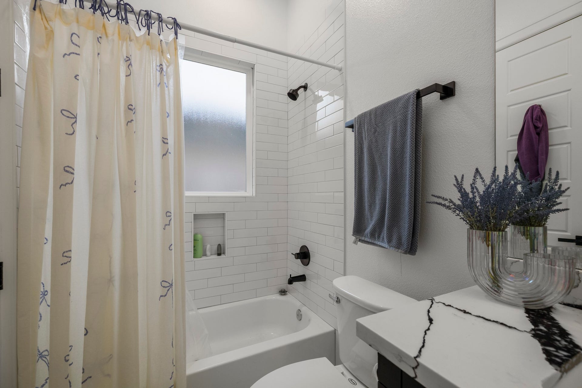 1228 E 23rd Street, Houston, TX 77009