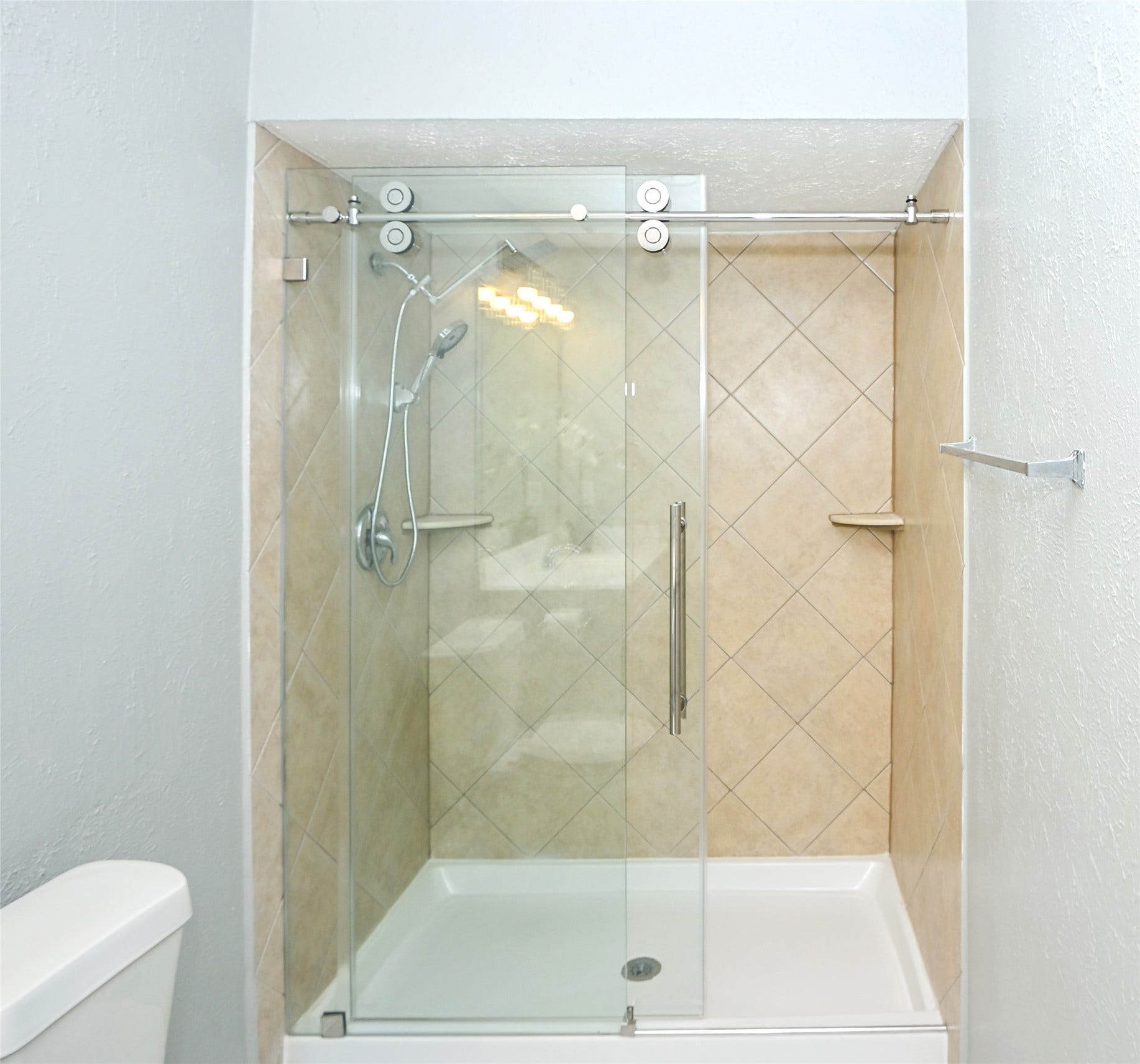 7206 La Granada Drive, Houston, TX 77083 7206 La Granada Drive, Houston, TX 77083