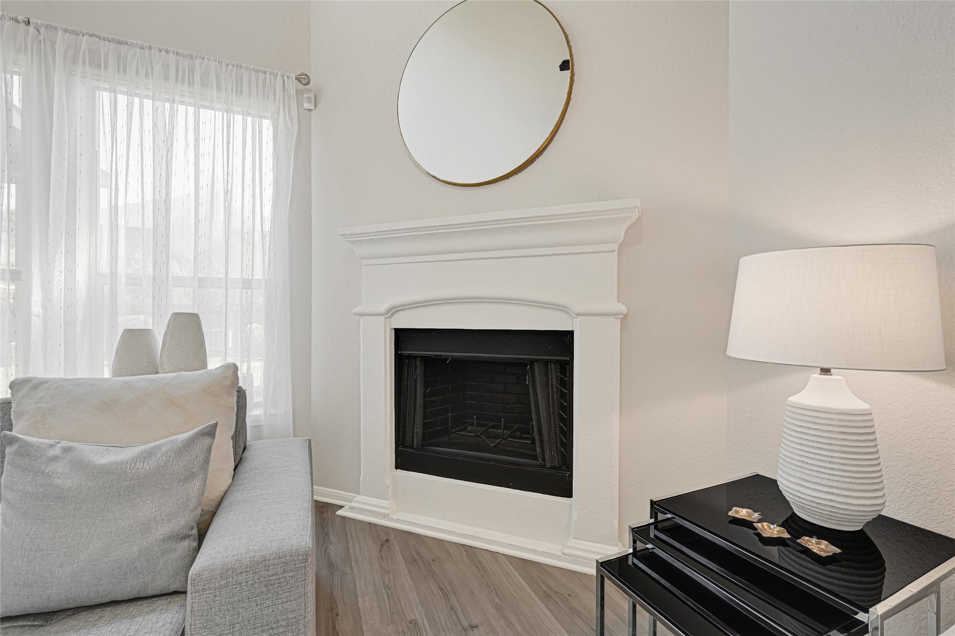 Gas fireplace in the living room.