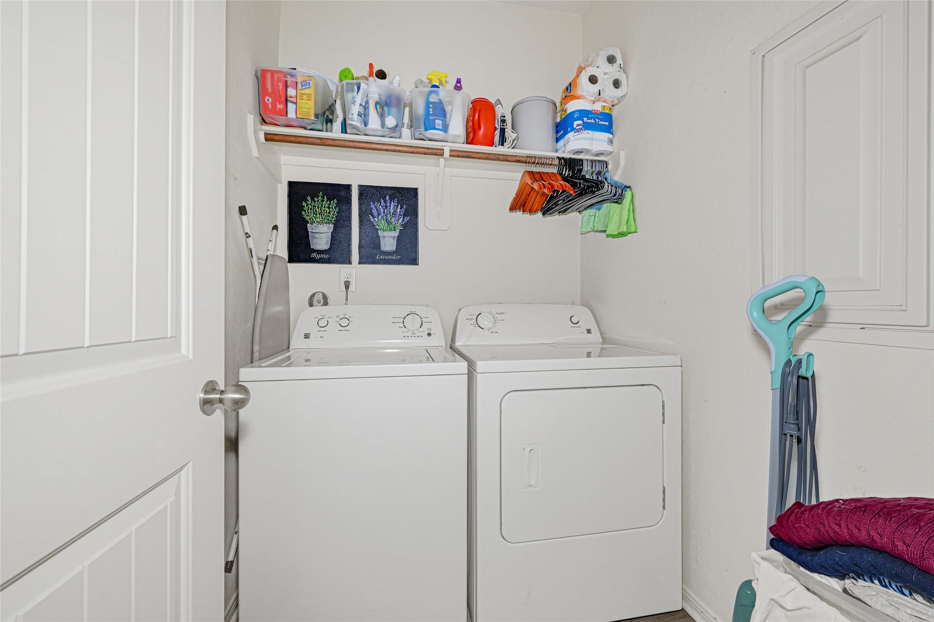 Laundry room with washer/dryer included