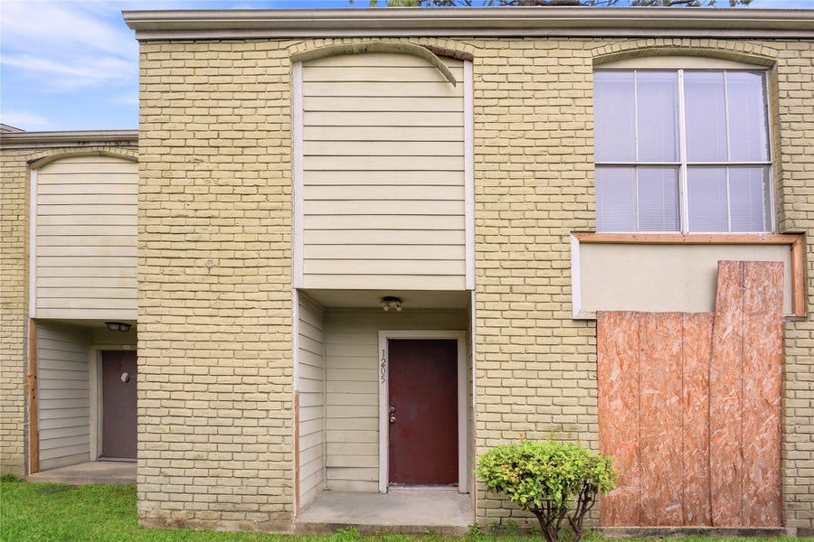 Property photo for 6200 W Tidwell Road, #1205, Houston, TX