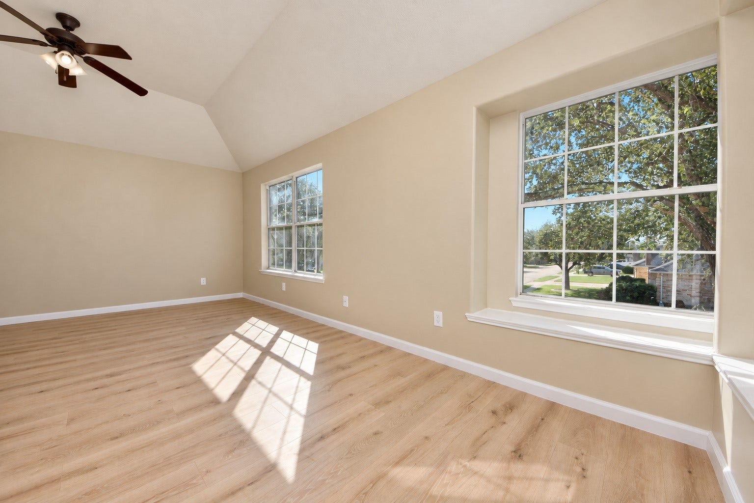 19346 Caledonia Drive, Katy, TX 77449