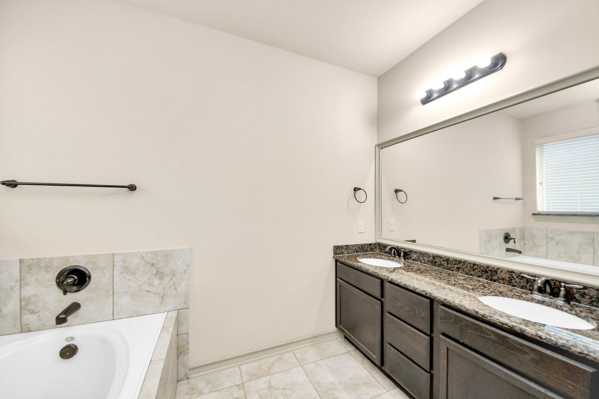 2339 Argos Drive, Missouri City, TX 77459 2339 Argos Drive, Missouri City, TX 77459