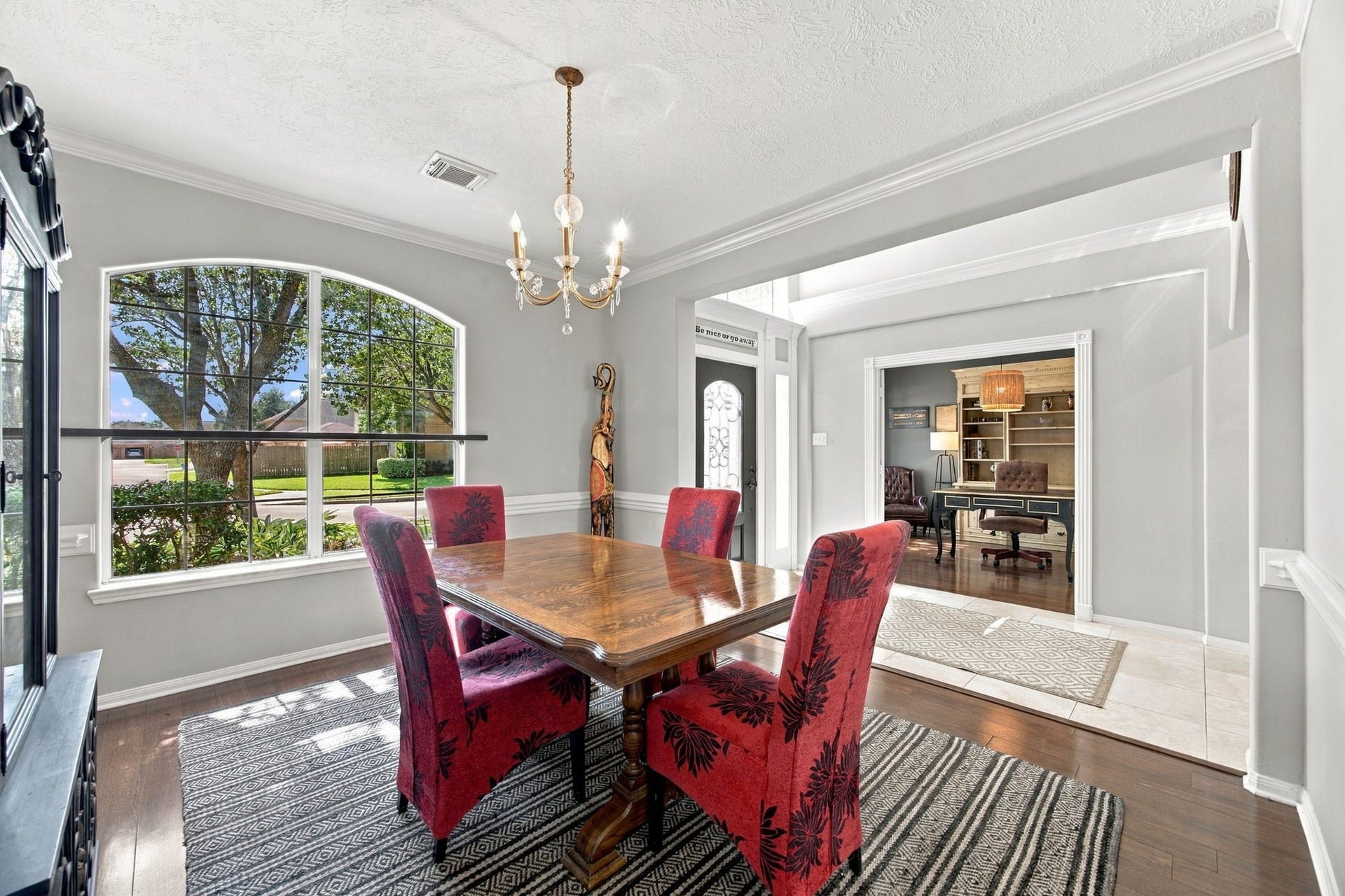 2417 La Rochelle Court, Seabrook, TX 77586 2417 La Rochelle Court, Seabrook, TX 77586