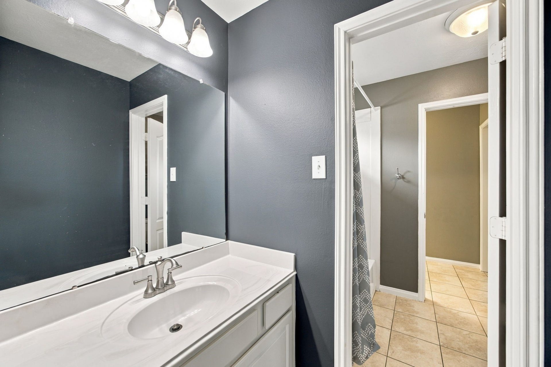 2417 La Rochelle Court, Seabrook, TX 77586 2417 La Rochelle Court, Seabrook, TX 77586