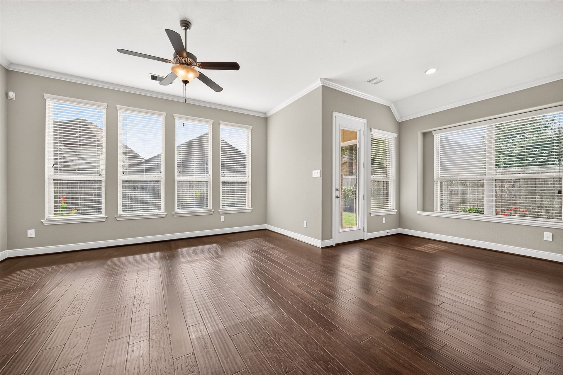 3346 Breeze Bluff Way, Richmond, TX 77406