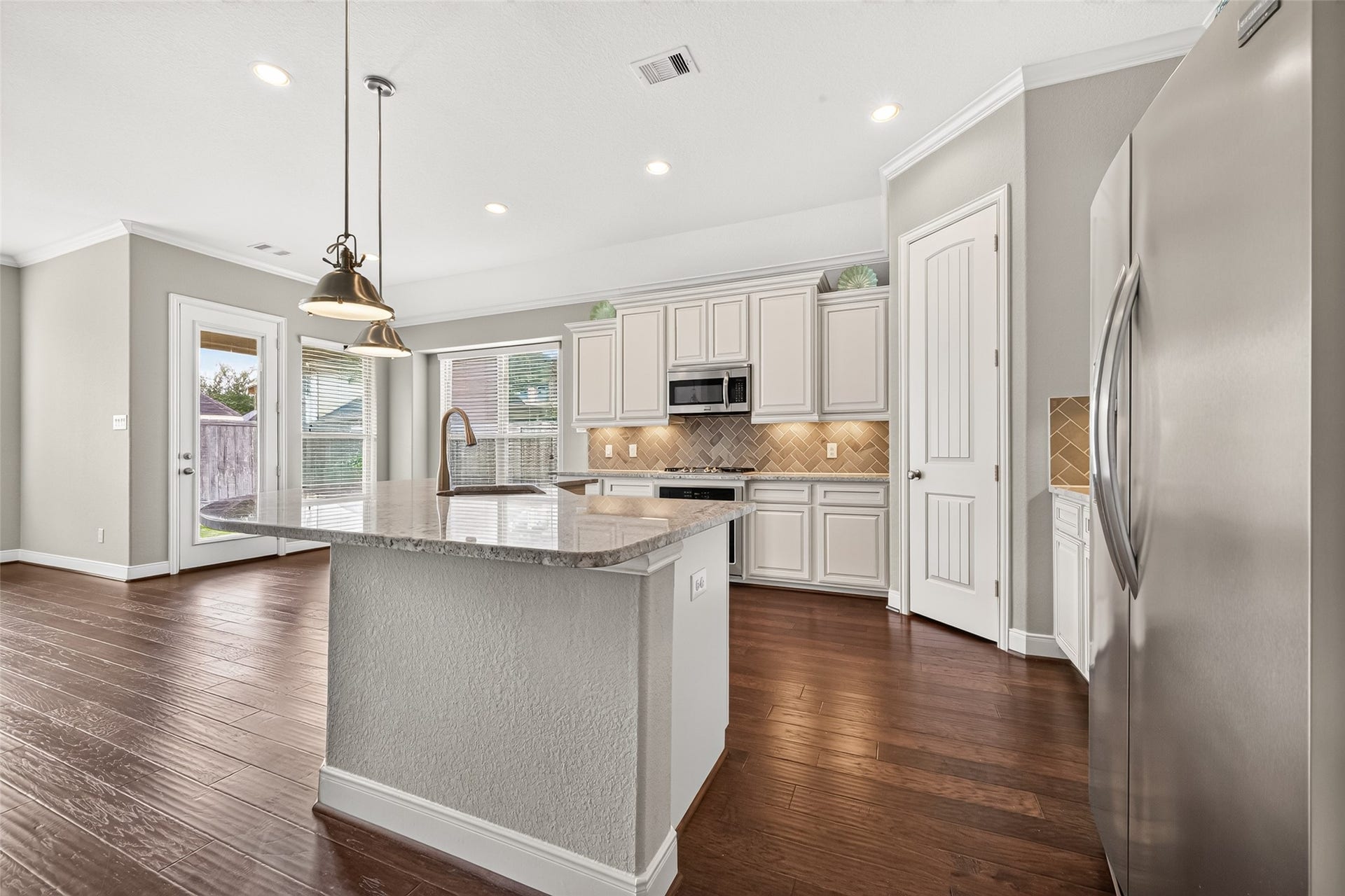 3346 Breeze Bluff Way, Richmond, TX 77406