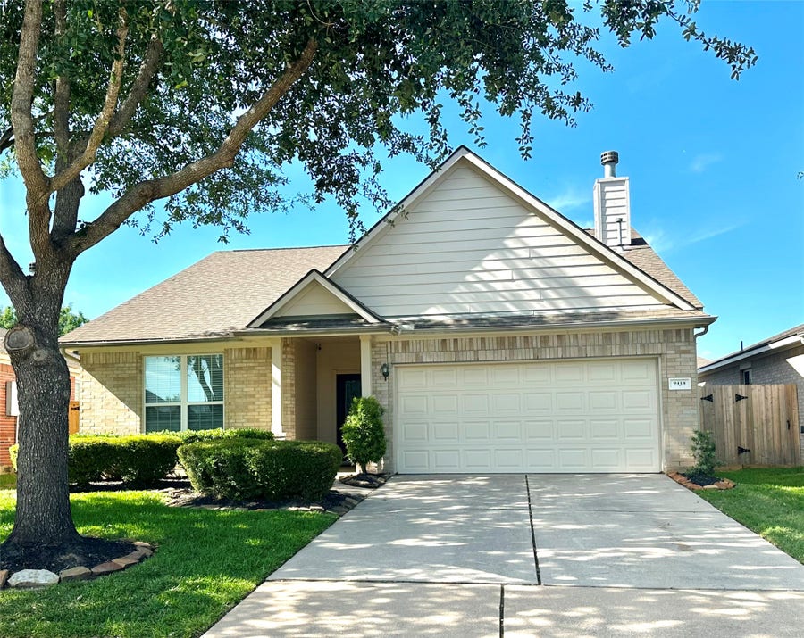 Property photo for 9418 Brackenton Crest Drive, Spring, TX