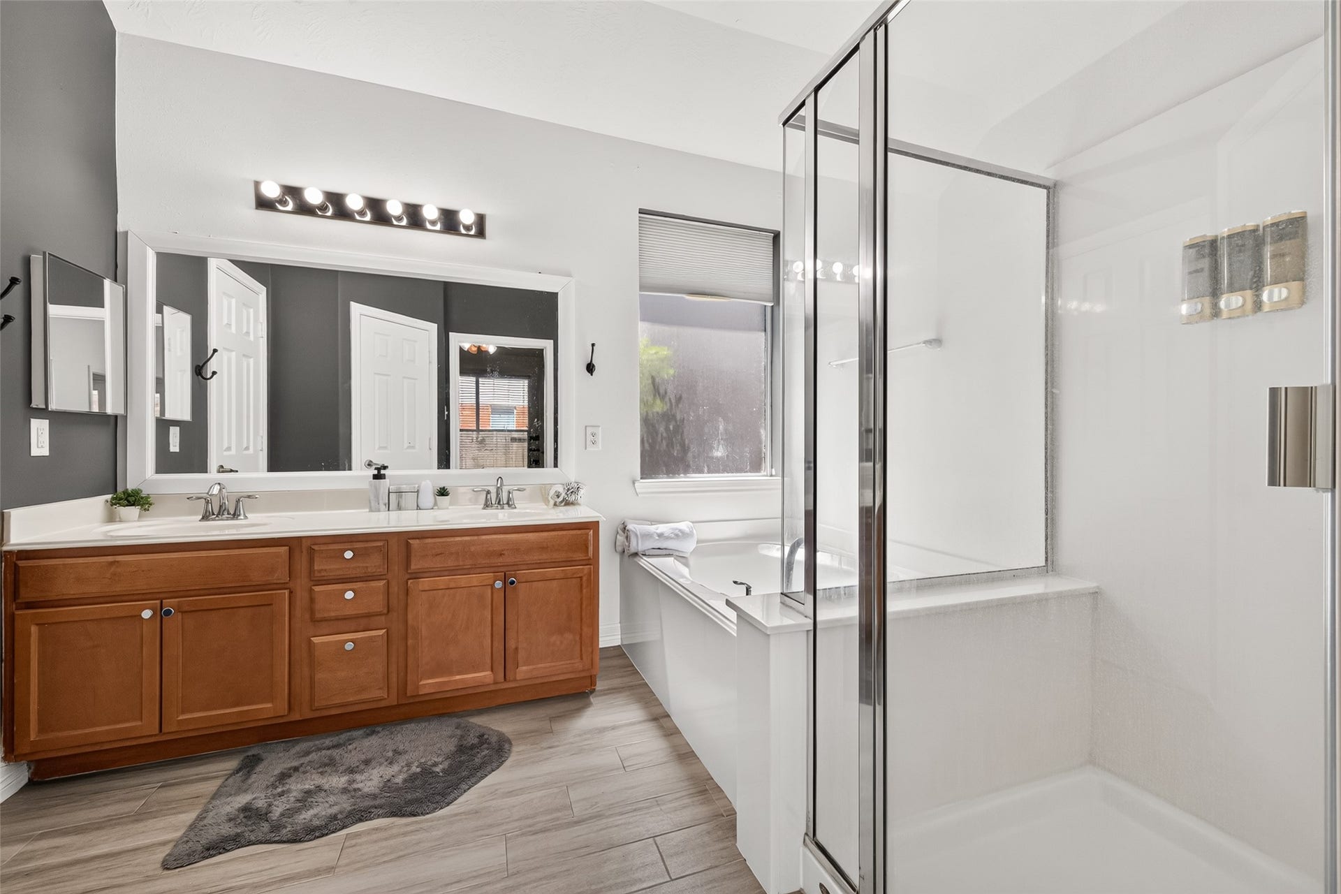 7419 Avalon Trce, Richmond, TX 77407