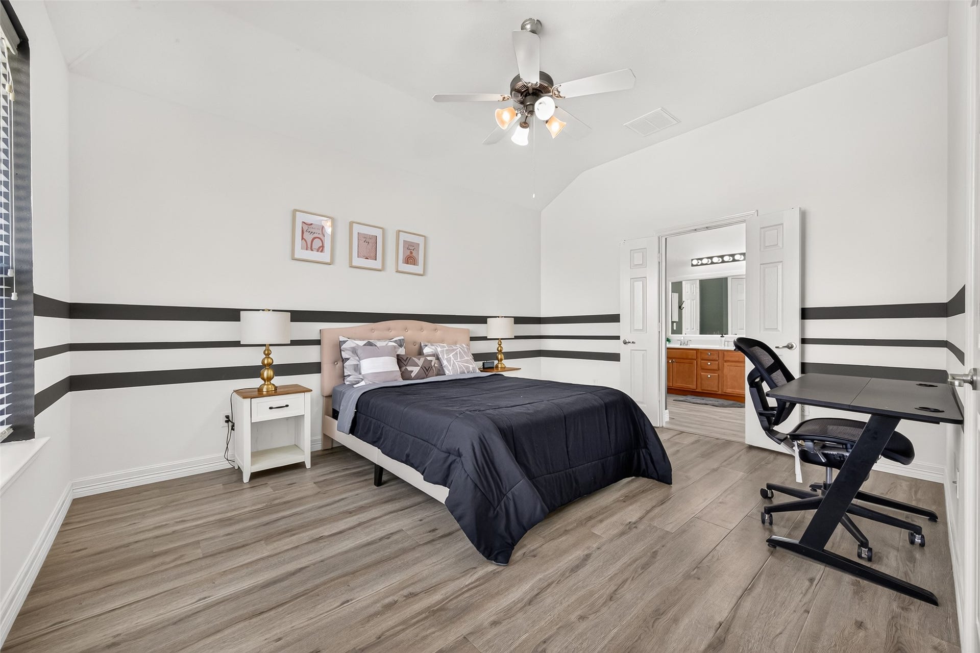 7419 Avalon Trce, Richmond, TX 77407