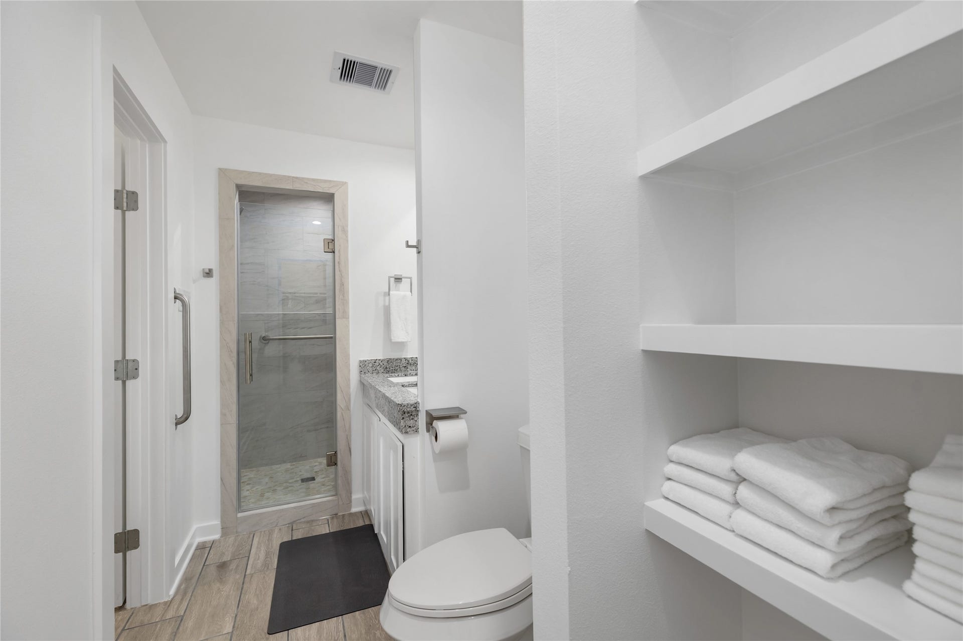 6004 Bois D Arc Street, #A, Houston, TX 77087 6004 Bois D Arc Street, #A, Houston, TX 77087