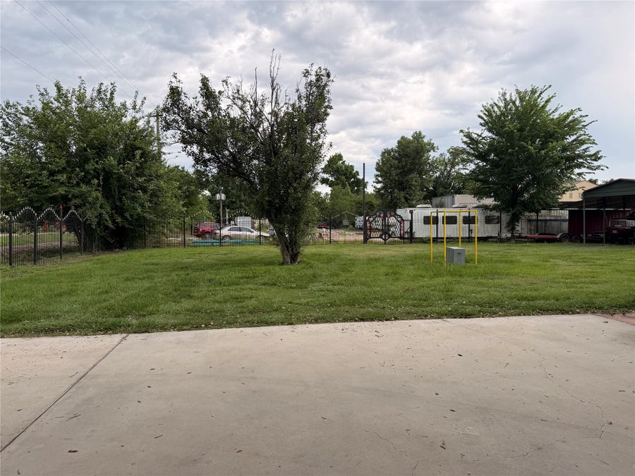 Property photo for 924 Hill Road, Houston, TX