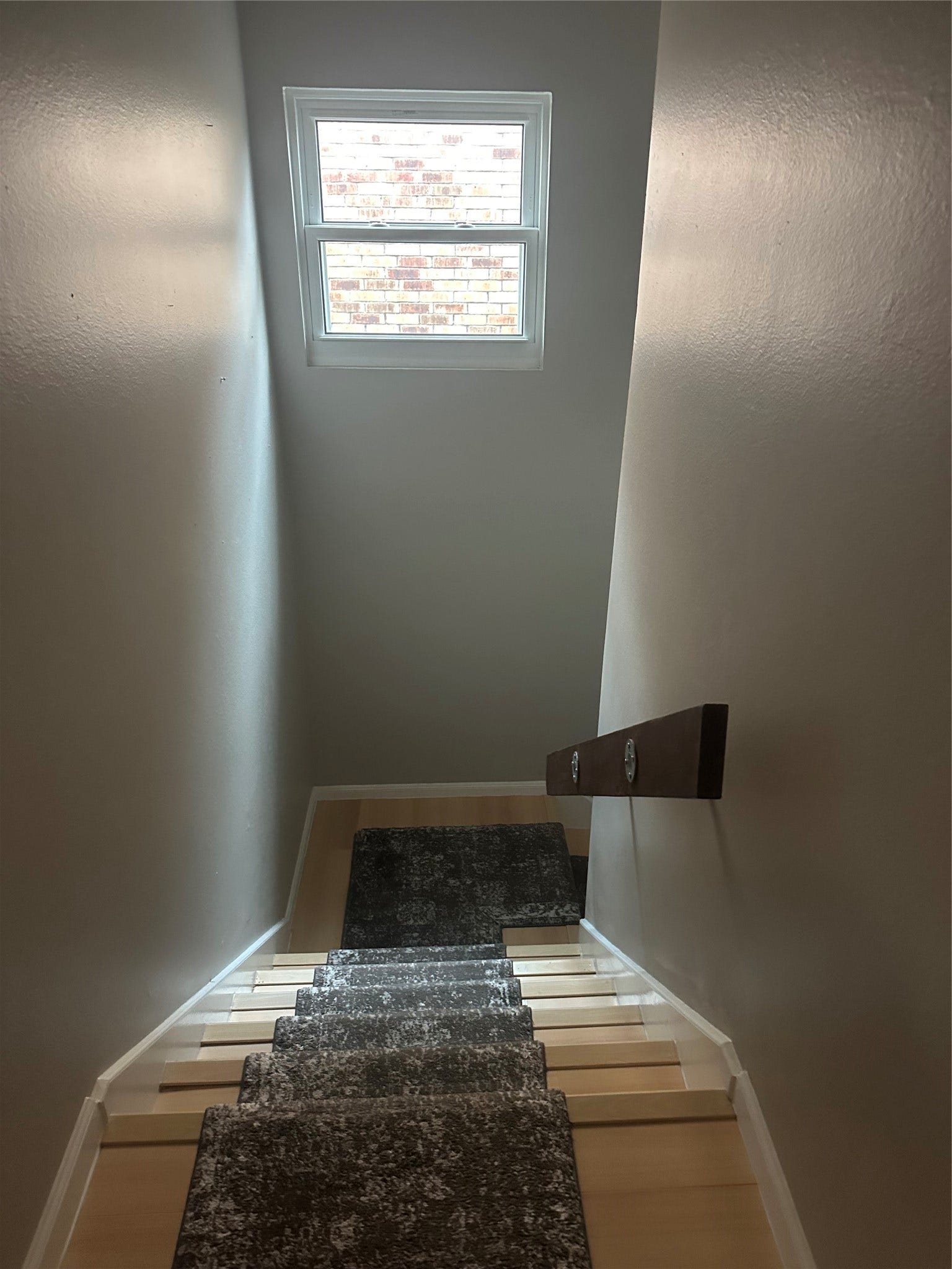 10005 Kemp Forest Drive, Houston, TX 77080 10005 Kemp Forest Drive, Houston, TX 77080