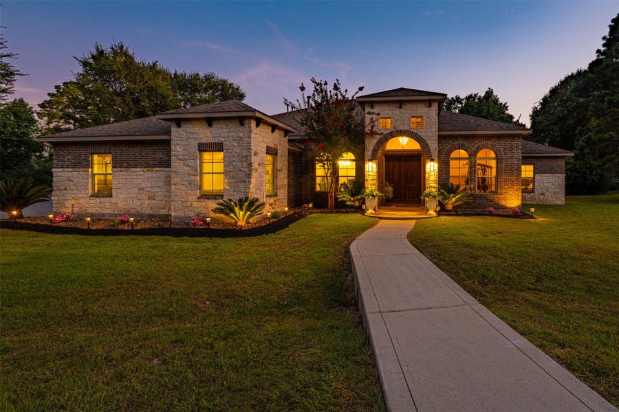 Property photo for 8992 Wind Jammer Lane, Montgomery, TX