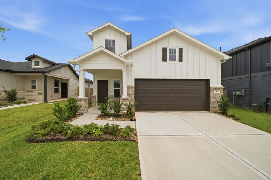 Property photo for 618 Amber Falls Drive, Montgomery, TX