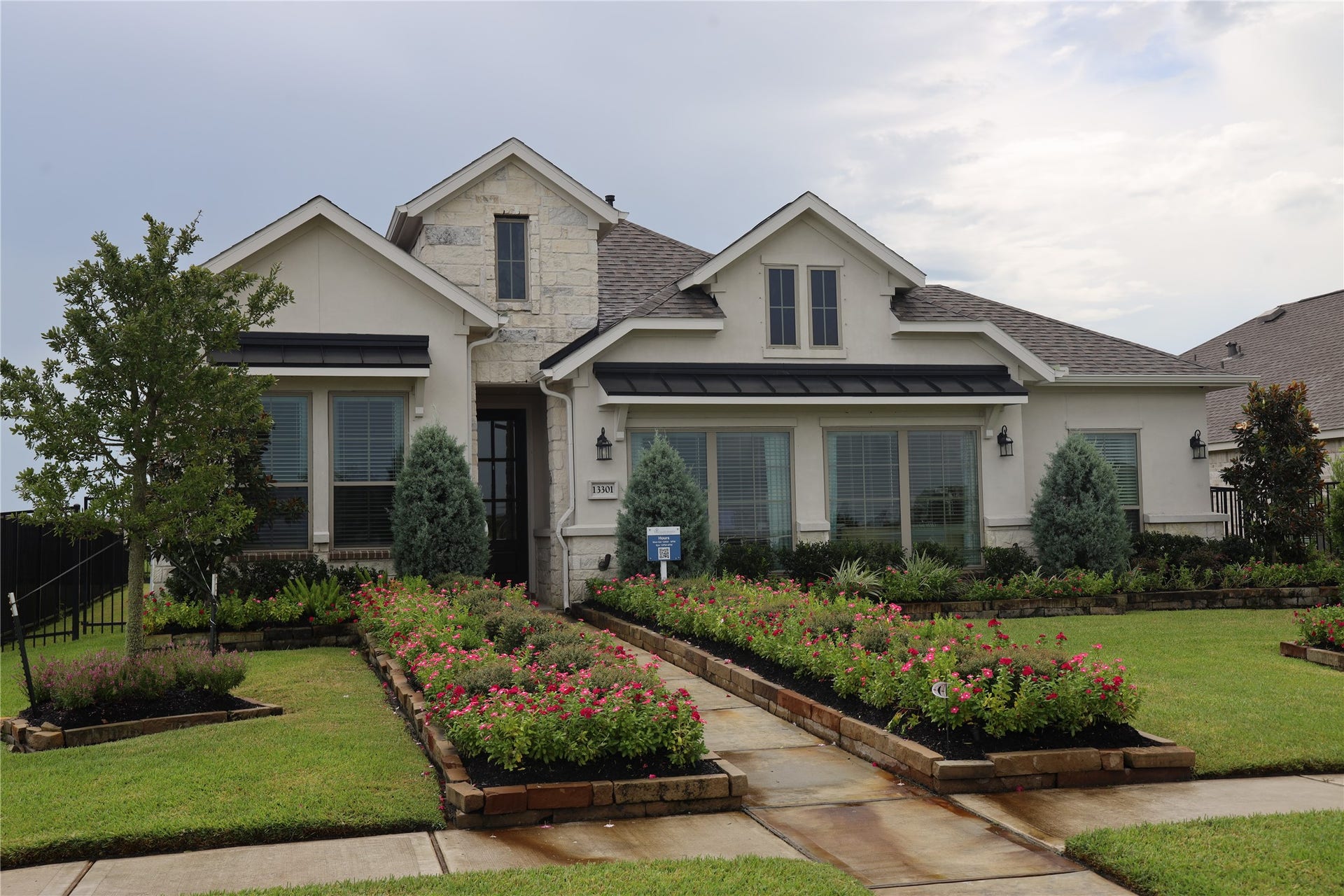 13301 Golden Isle Drive, La Marque, TX 77568 13301 Golden Isle Drive, La Marque, TX 77568