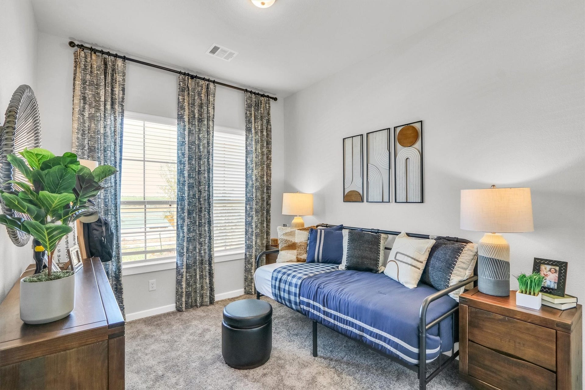 13301 Golden Isle Drive, La Marque, TX 77568 13301 Golden Isle Drive, La Marque, TX 77568