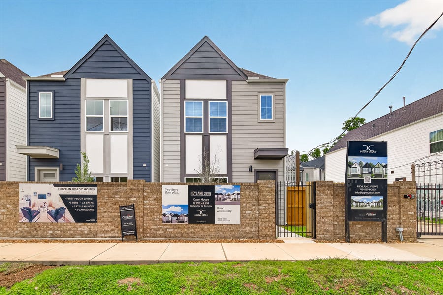 Property photo for 328 Neyland Street, Houston, TX