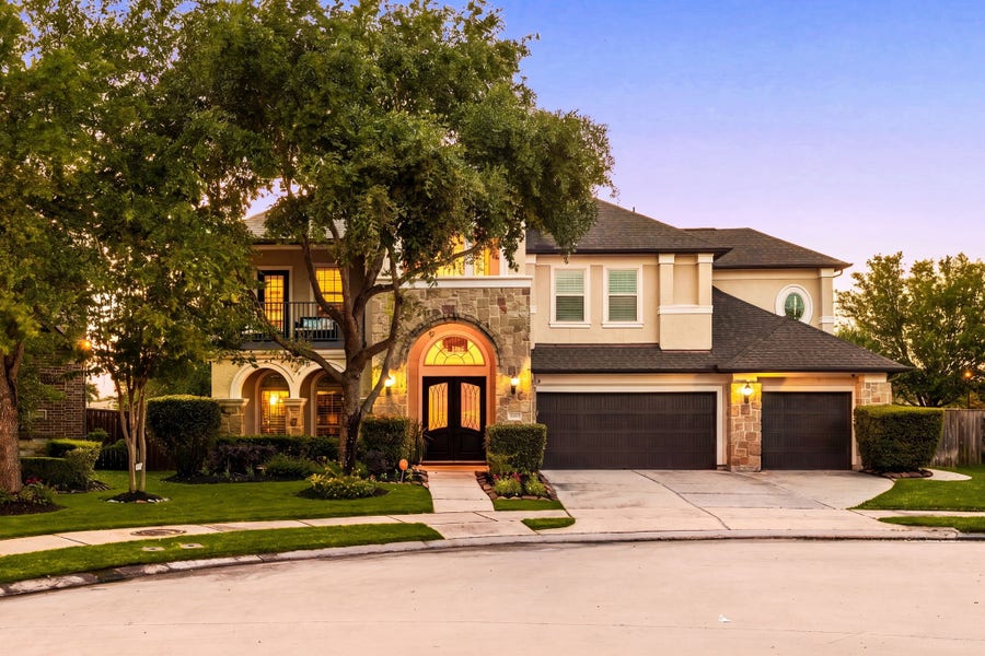 Property photo for 5102 Hawthorne Bend Drive, Katy, TX