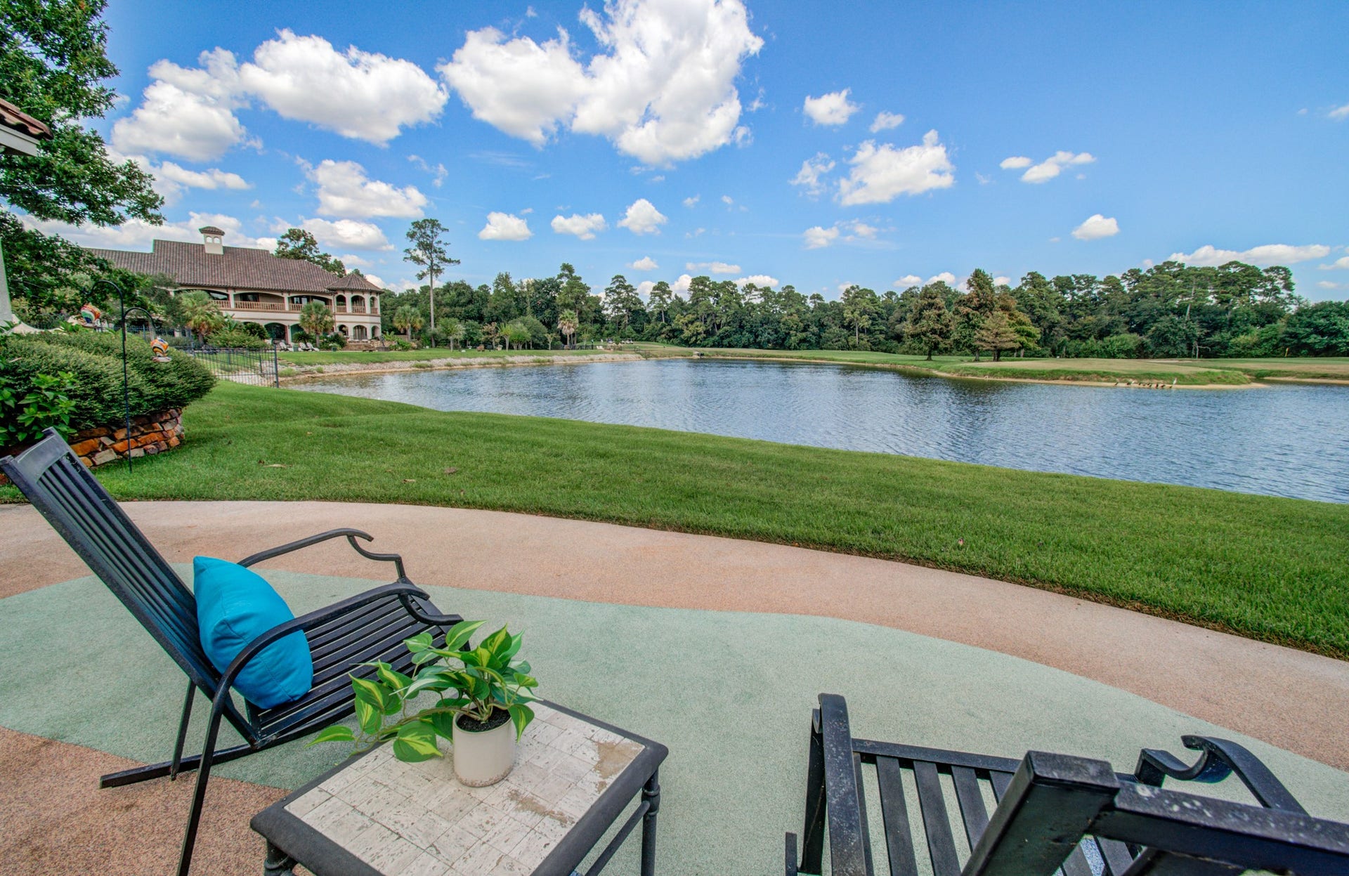 26 Post Shadow Estate Drive, Spring, TX 77389