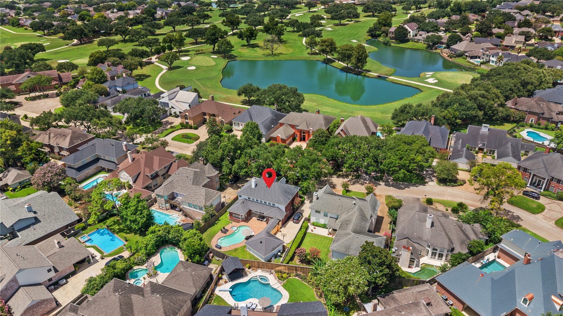 1221 Wedgewood Drive, Sugar Land, TX 77478 1221 Wedgewood Drive, Sugar Land, TX 77478