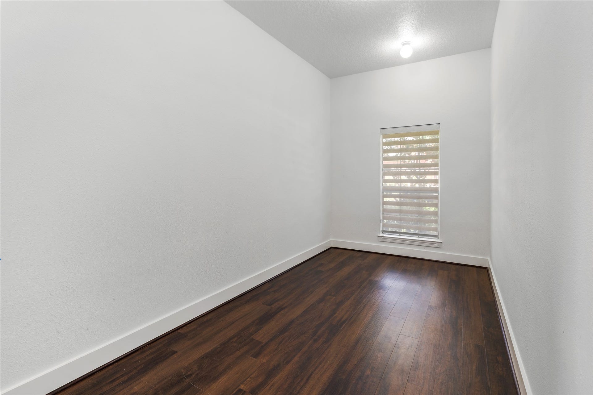 1221 Wedgewood Drive, Sugar Land, TX 77478 1221 Wedgewood Drive, Sugar Land, TX 77478