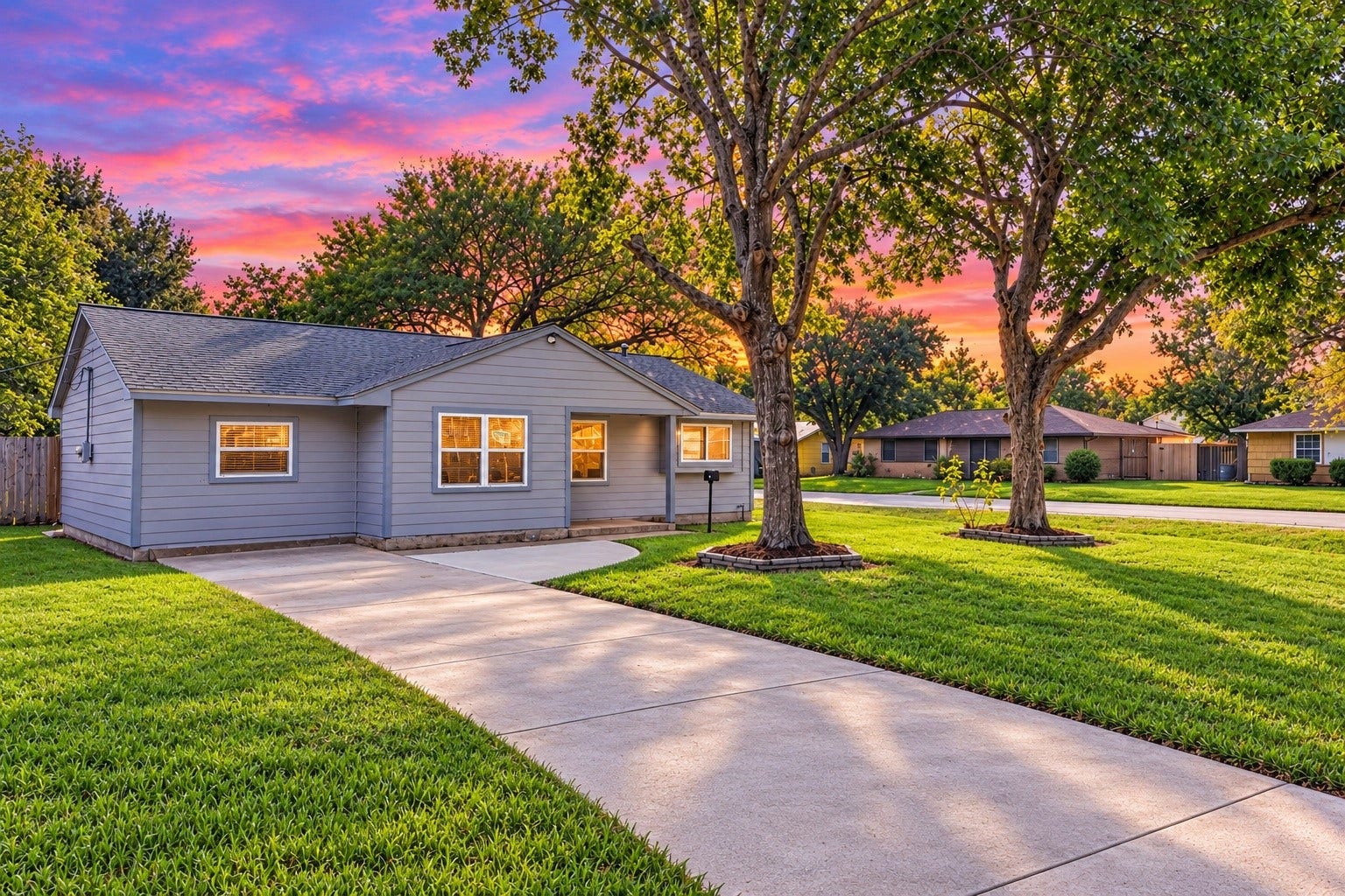 100 Inwood Lane, Highlands, TX 77562 100 Inwood Lane, Highlands, TX 77562