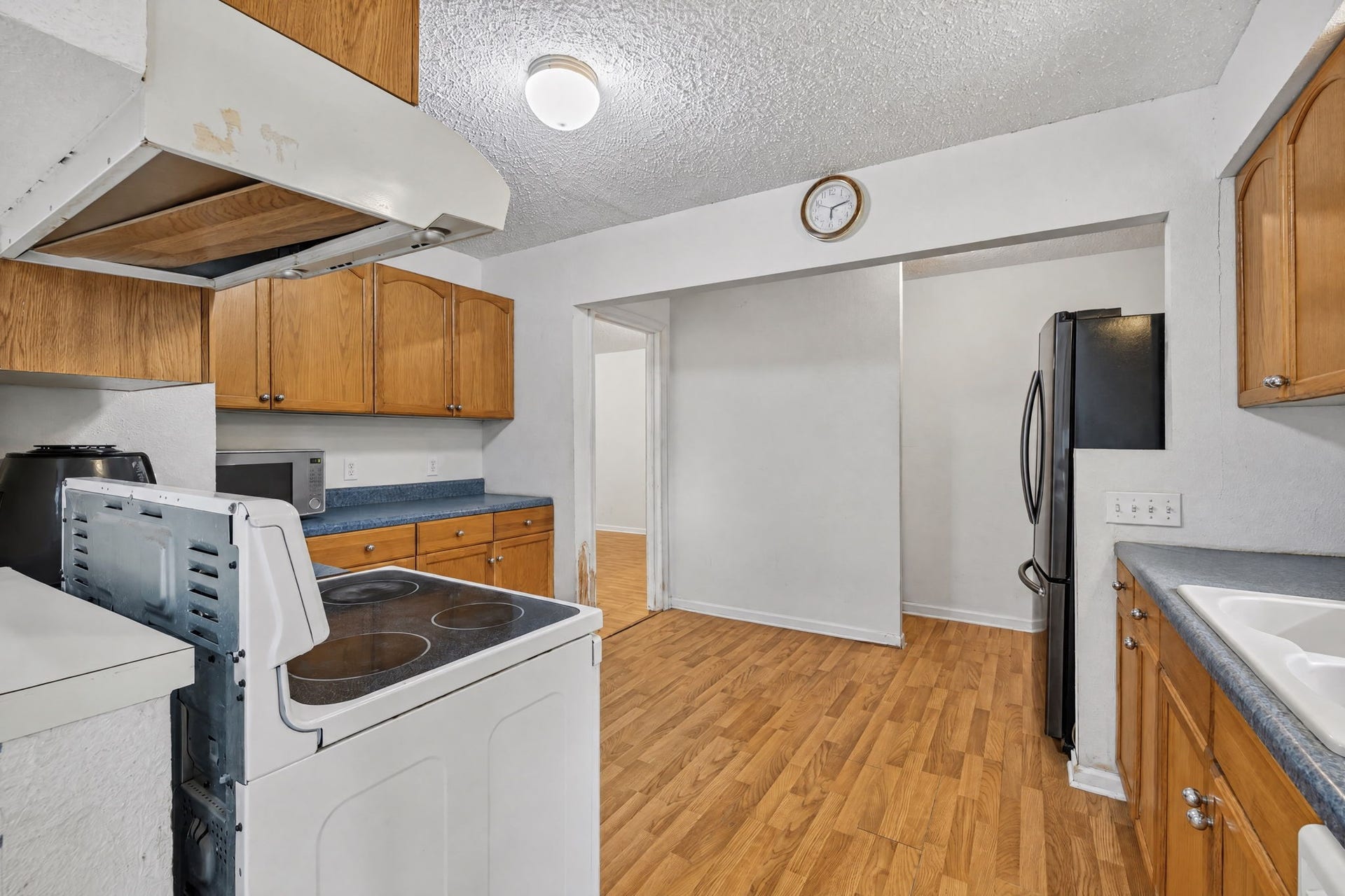 100 Inwood Lane, Highlands, TX 77562 100 Inwood Lane, Highlands, TX 77562