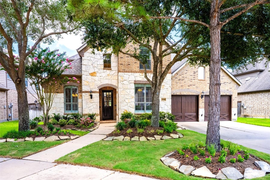 Property photo for 25406 Greenwell Springs Lane, Katy, TX