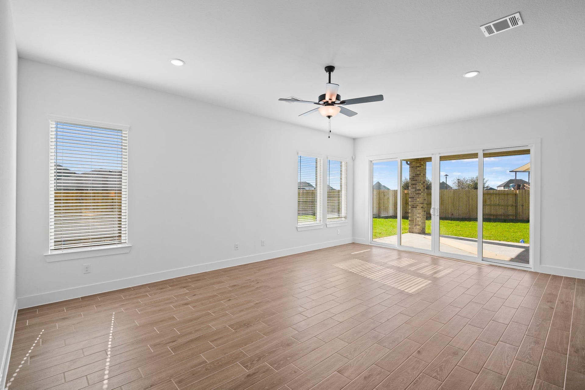 12325 Radnor Drive, Texas City, TX 77591 12325 Radnor Drive, Texas City, TX 77591