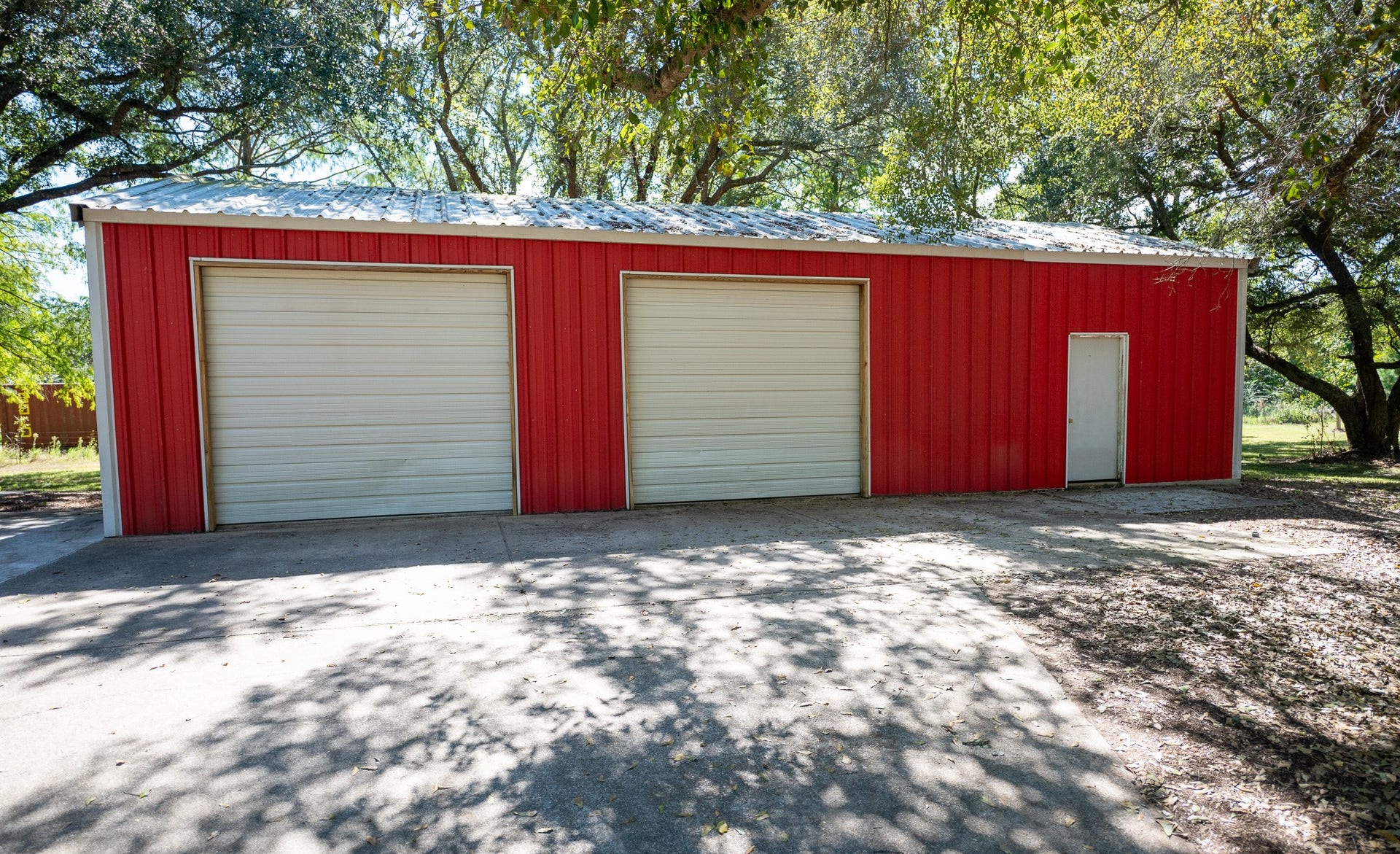 4430 Spears Road, #CR872, Manvel, TX 77578 24x48 Shop with Storage Room