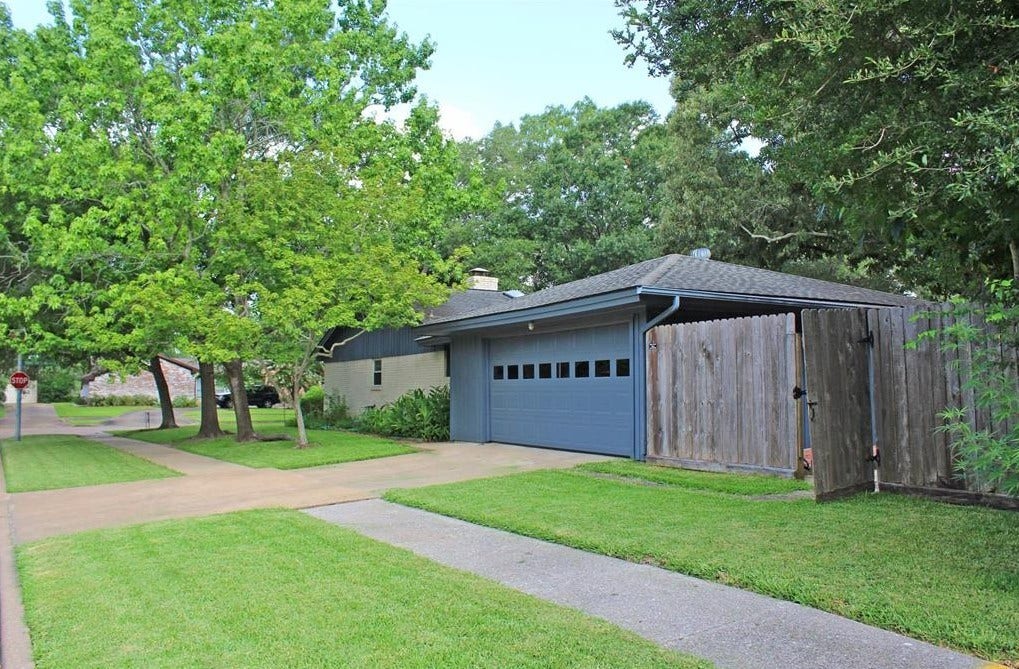 15435 Torry Pines Road, Houston, TX 77062 15435 Torry Pines Road, Houston, TX 77062