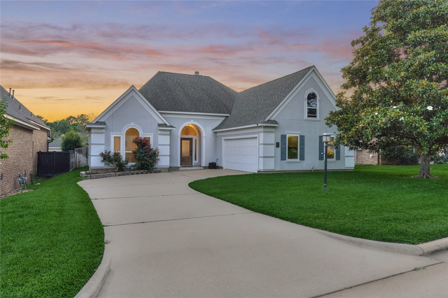 Property photo for 15 Newberry Court, Montgomery, TX