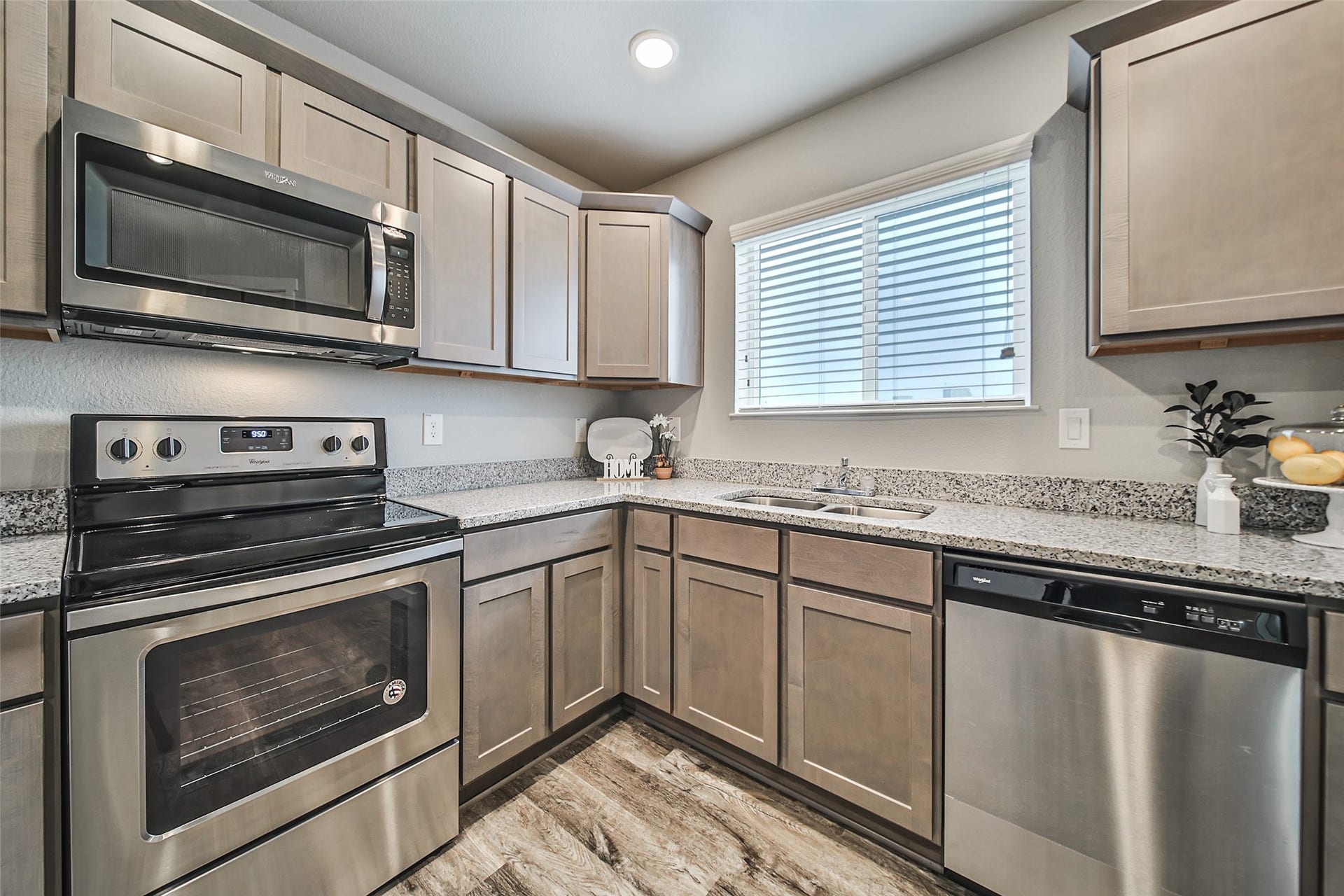 12603 Telge Road, #29D, Cypress, TX 77429 Stainless steel appliances