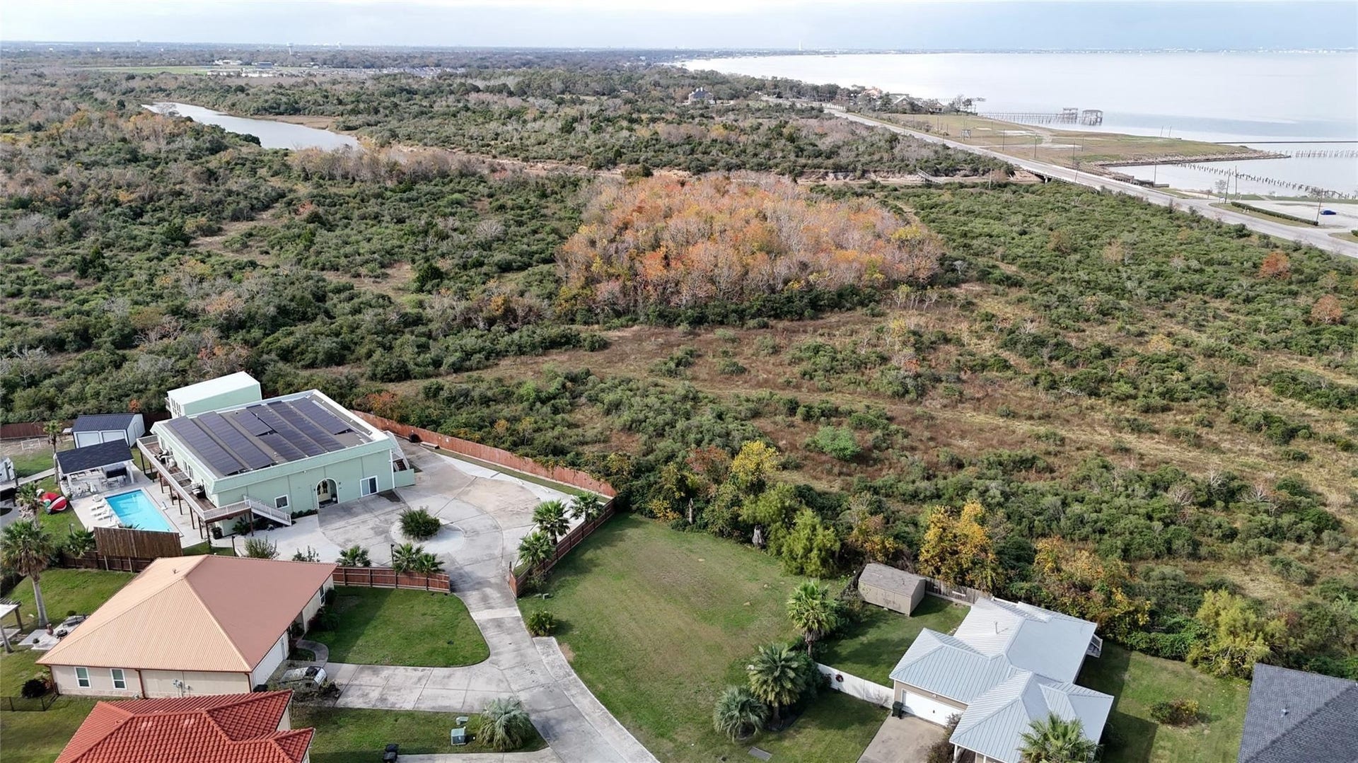 226 Debbie Lane, Dickinson, TX 77539 226 Debbie Lane, Dickinson, TX 77539