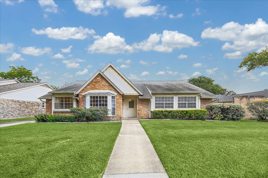 Property photo for 11926 Waldemar Drive, Houston, TX