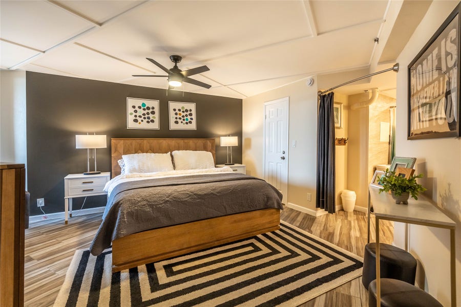 Property photo for 3525 Sage Road, #913, Houston, TX