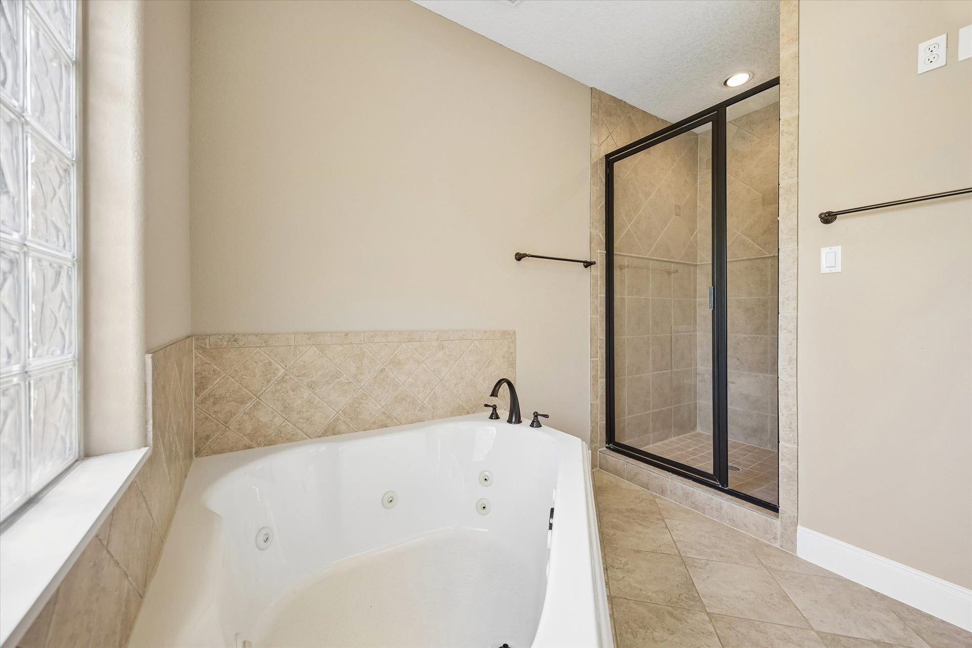 18715 N Thomas Shore Drive, Cypress, TX 77433 Another view of the en-suite bathroom with a walk-in shower
