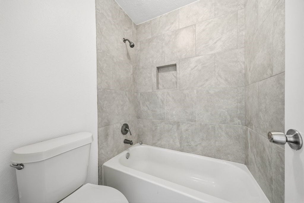 717 Red Oak Avenue, Crosby, TX 77532 717 Red Oak Avenue, Crosby, TX 77532