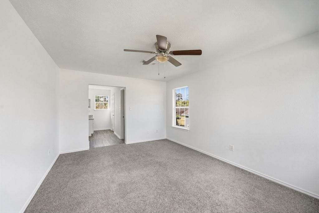 717 Red Oak Avenue, Crosby, TX 77532 717 Red Oak Avenue, Crosby, TX 77532