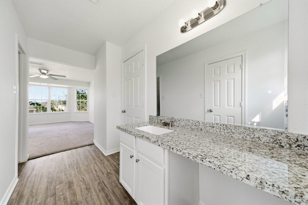 717 Red Oak Avenue, Crosby, TX 77532 717 Red Oak Avenue, Crosby, TX 77532