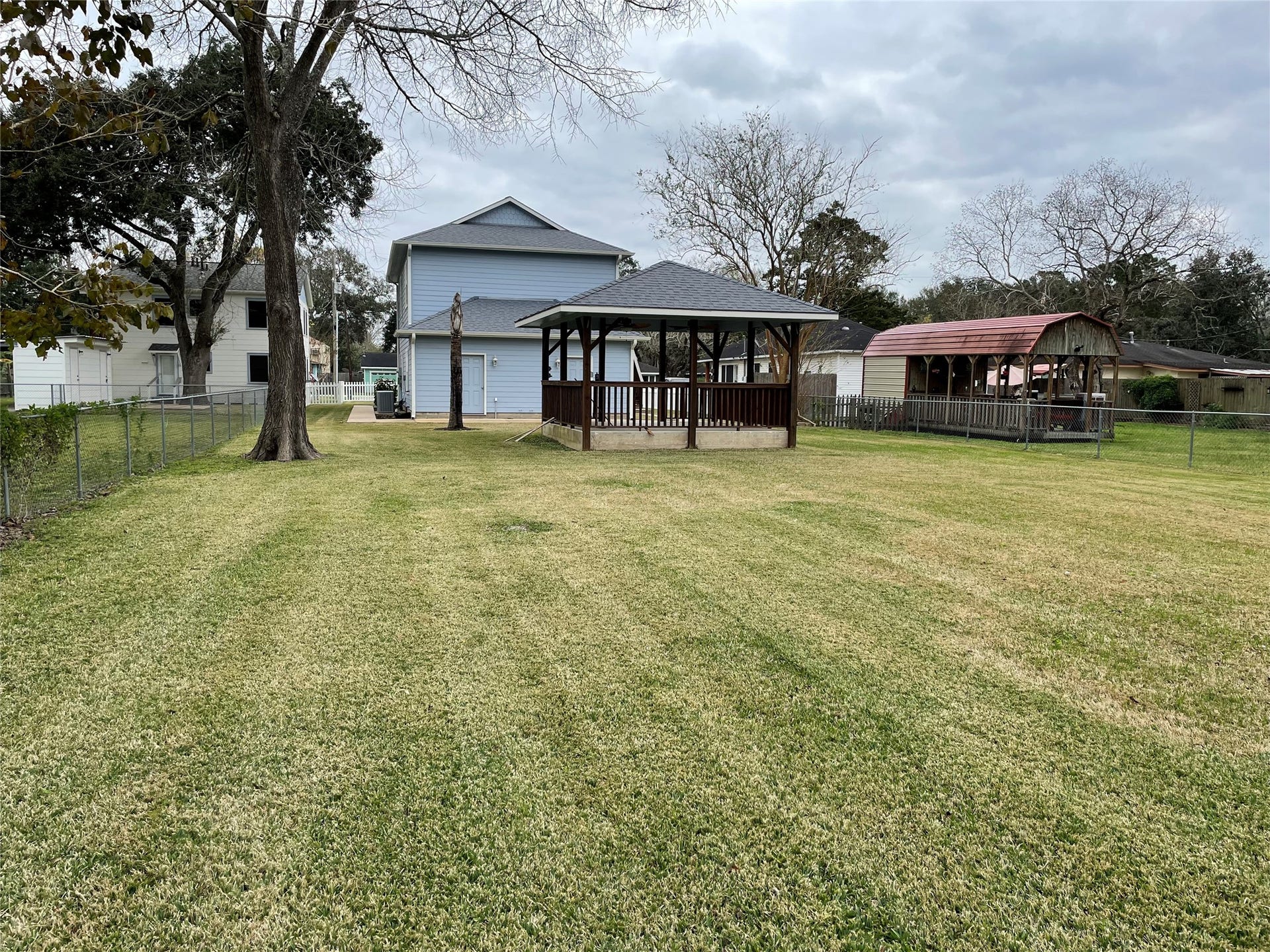 1018 S Booth Lane, Alvin, TX 77511 Huge lot with room for another duplex