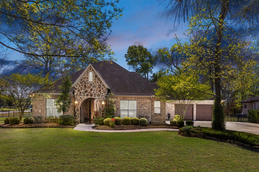 Property photo for 27210 Cass Court, Spring, TX