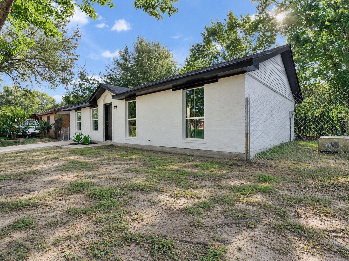 9814 Trumpet st Street, Houston, TX 77078 9814 Trumpet st Street, Houston, TX 77078
