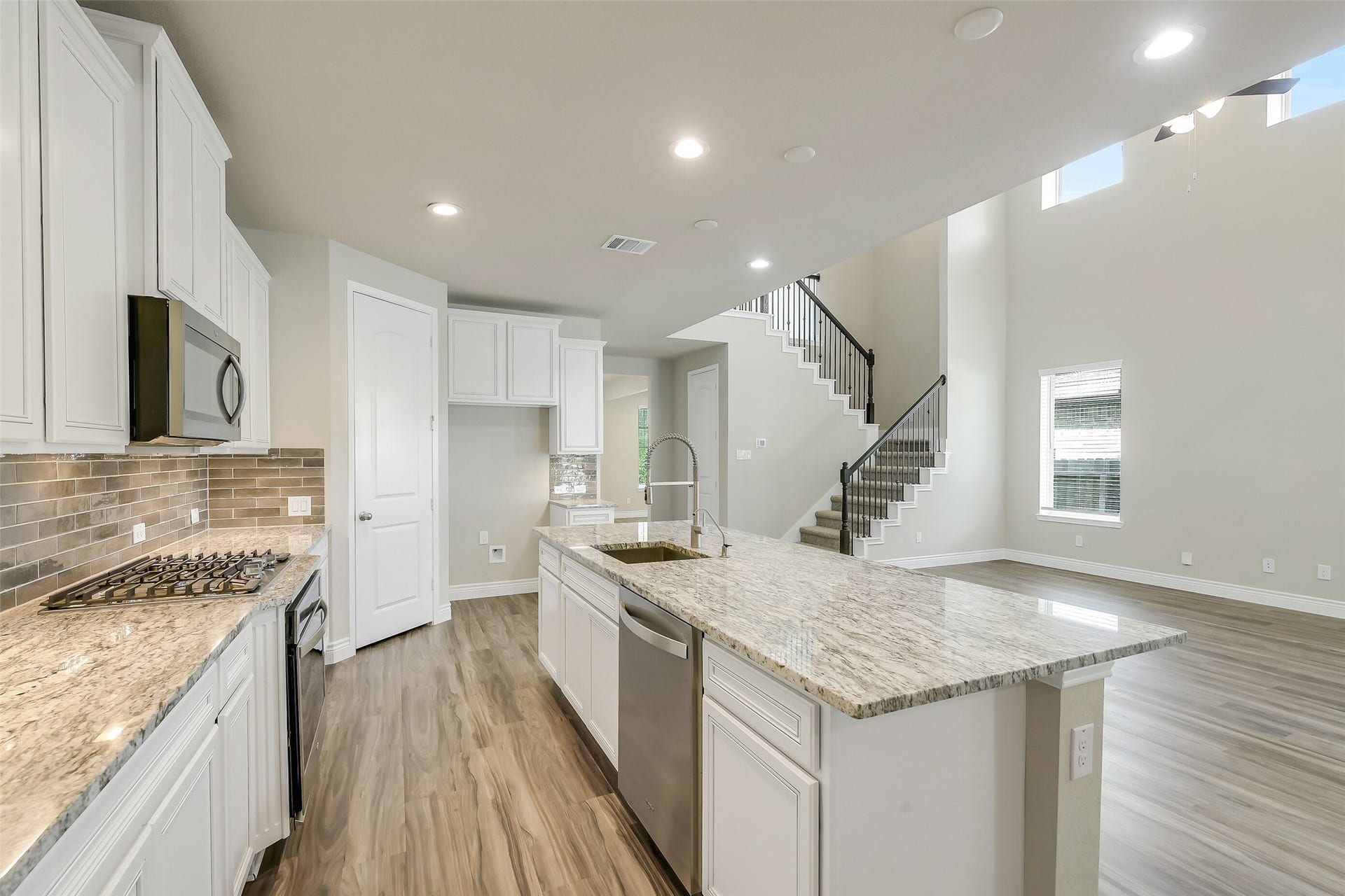 25526 Pinyon Hill Trail, Tomball, TX 77375 25526 Pinyon Hill Trail, Tomball, TX 77375