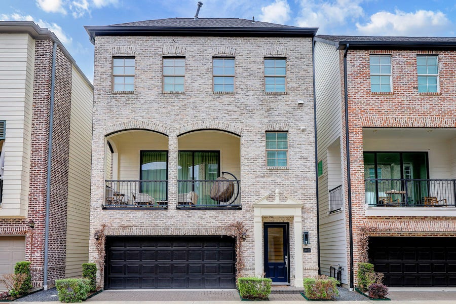 Property photo for 10923 Grove Tree Lane, Houston, TX