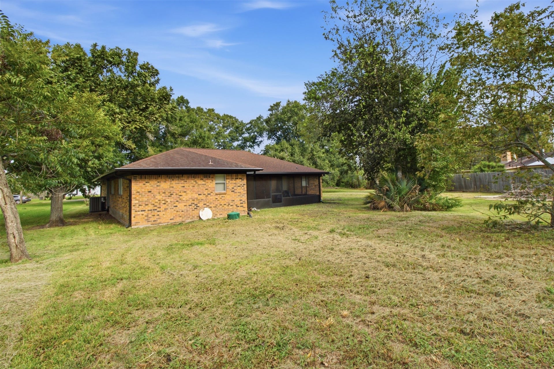 110 S Bow Drive, Jones Creek, TX 77541 Backyard