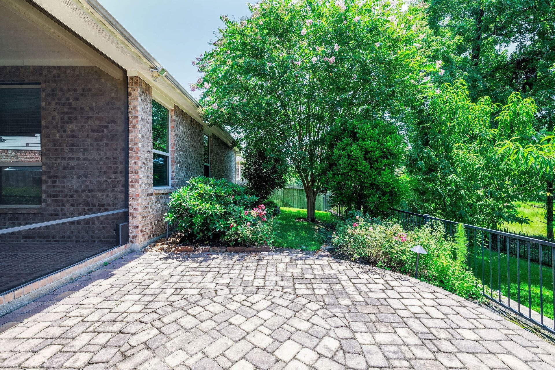 3573 Falcon Way, Conroe, TX 77304 3573 Falcon Way, Conroe, TX 77304
