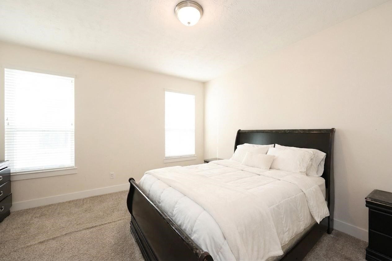 13211 Terania Cliff Trace, Houston, TX 77059 13211 Terania Cliff Trace, Houston, TX 77059